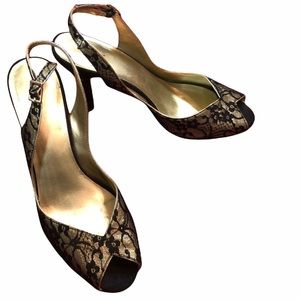 Apt 9 Gold & Black Lace Sling Back Heels 9.5
